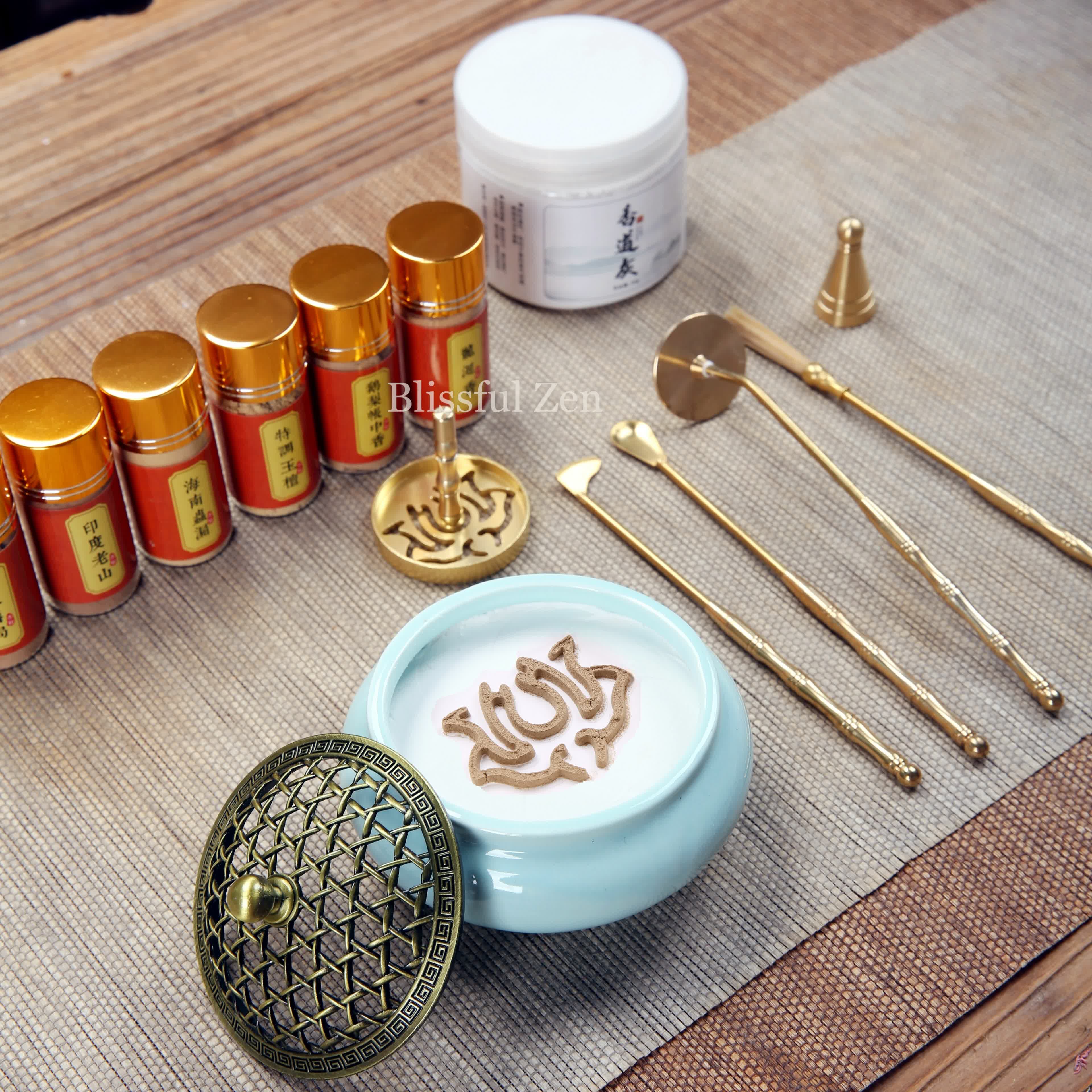 Porcelain Incense Burner Set – Relaxation & Stress Relief