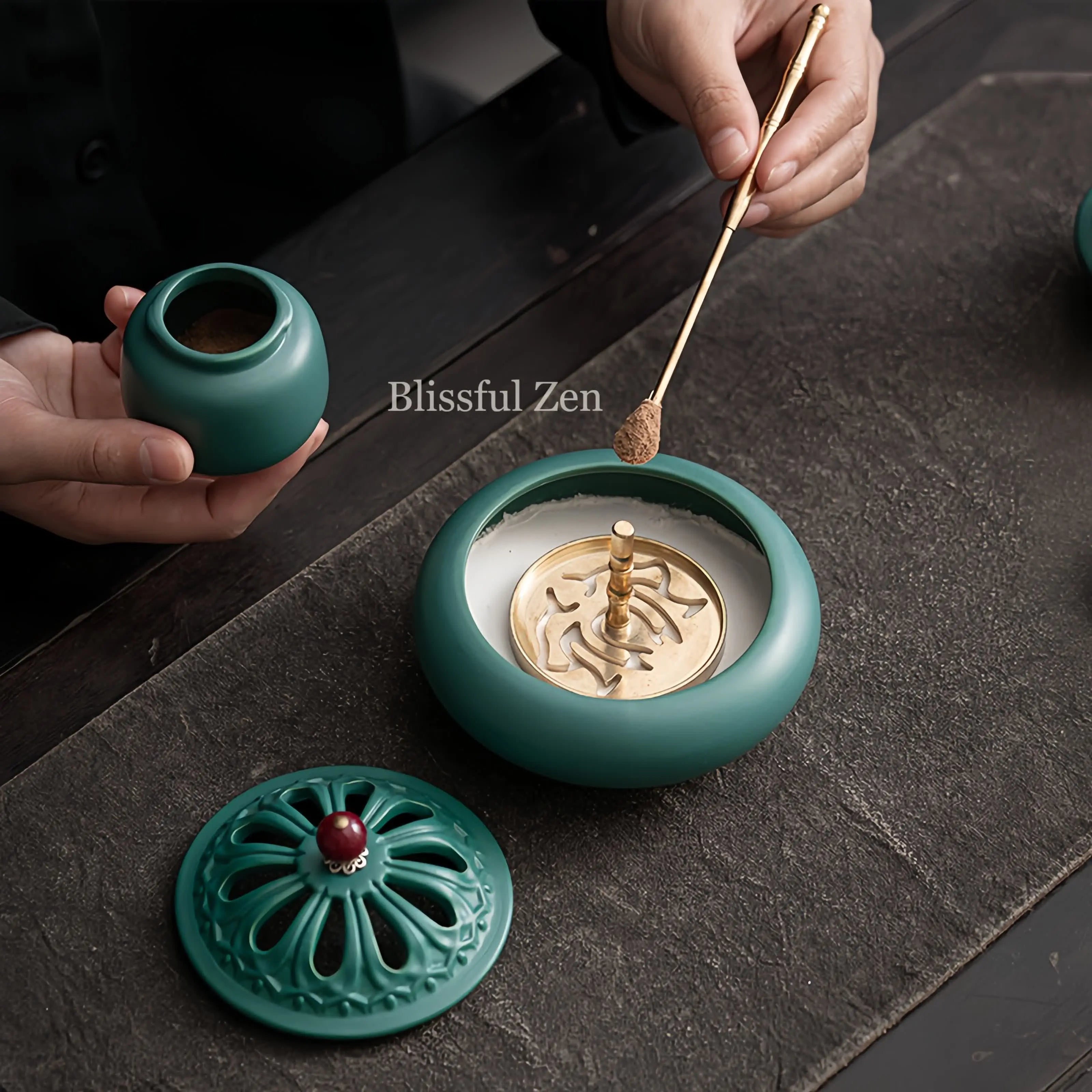 Ceramic Incense Burner Set in Peacock Green – For Relaxation & Stress Relief