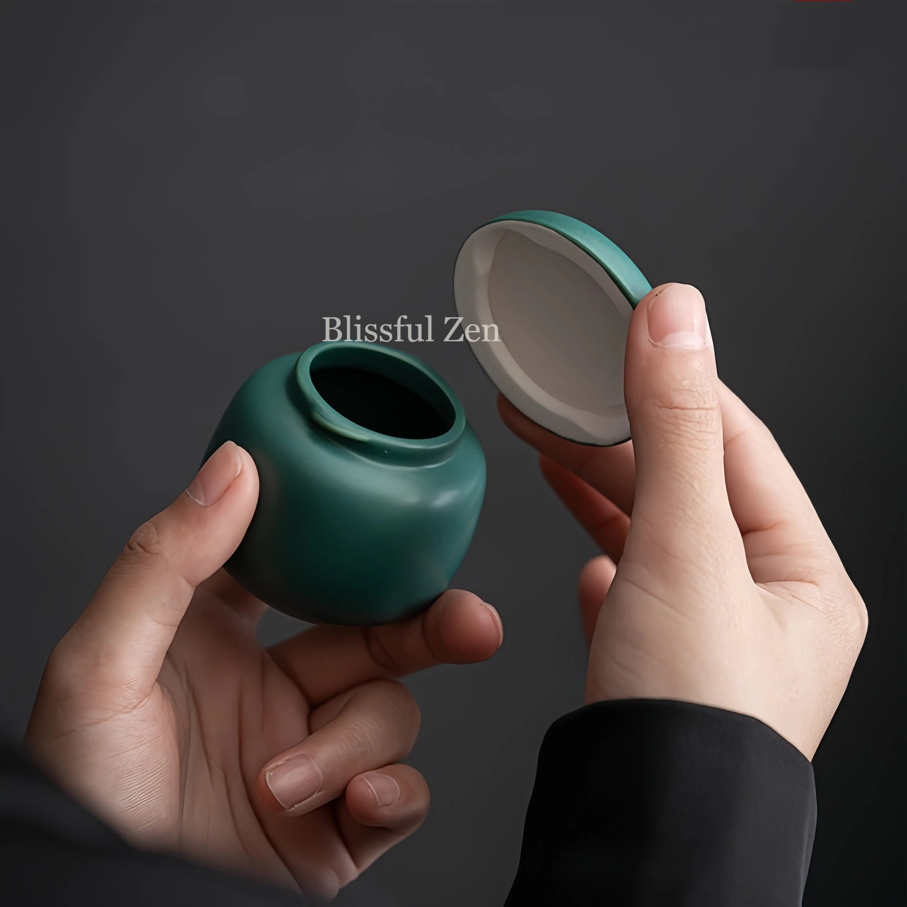 Incense Seals Set in Peacock Green – For Relaxation & Stress Relief