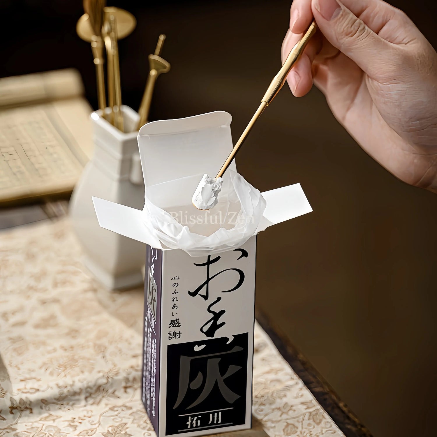 White Porcelain Tripod Incense Burner Set – For Relaxation &amp; Stress Relief