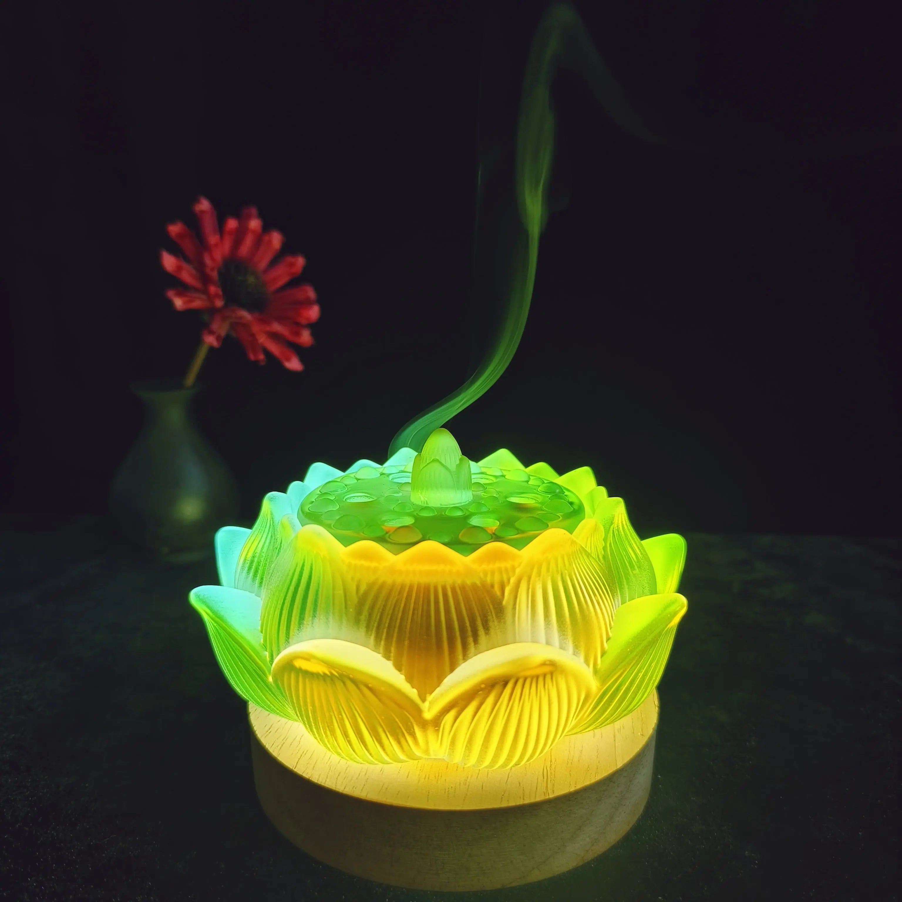 Liuli Glow-In-The-Dark Lotus Incense Burner For Incense Seals, Stick Incense, Coil Incense, Cone Incense