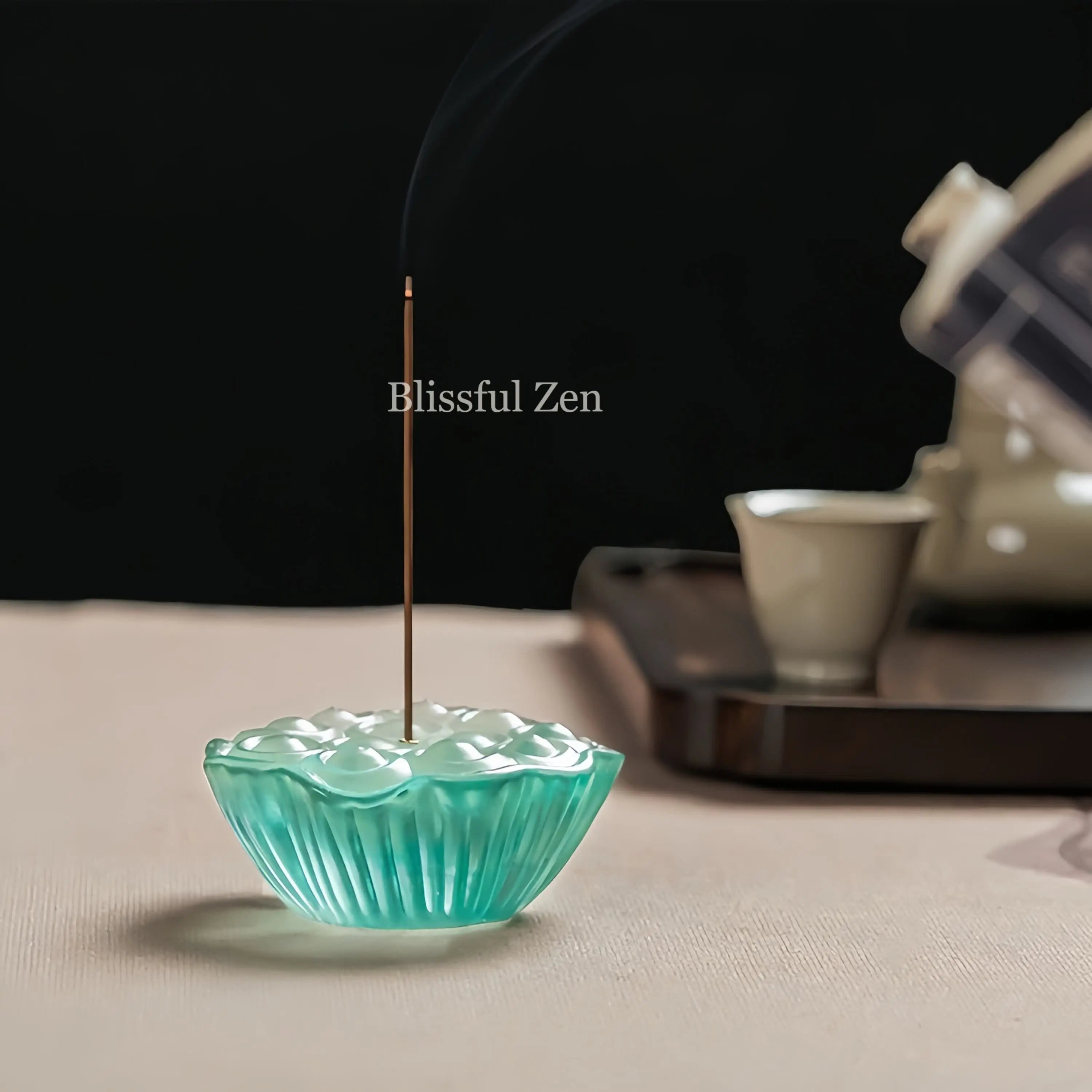 Liuli Lotus Seed Pod Incense Holder For Yoga, Meditation, Relaxation, Feng Shui Space Cleansing