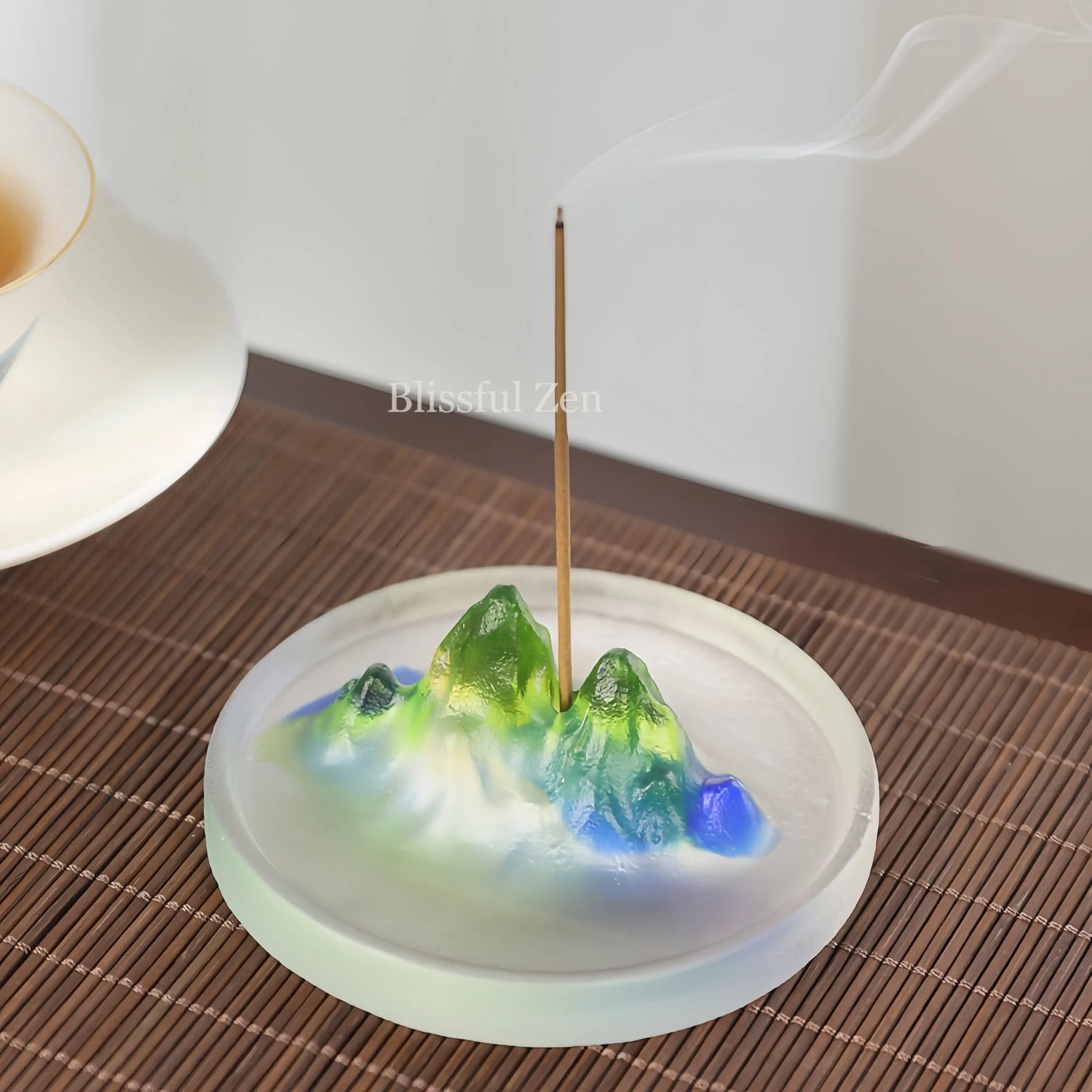 Mountain-shaped Liuli Incense Holder For Yoga, Meditation, Relaxation, Feng Shui Space Cleansing